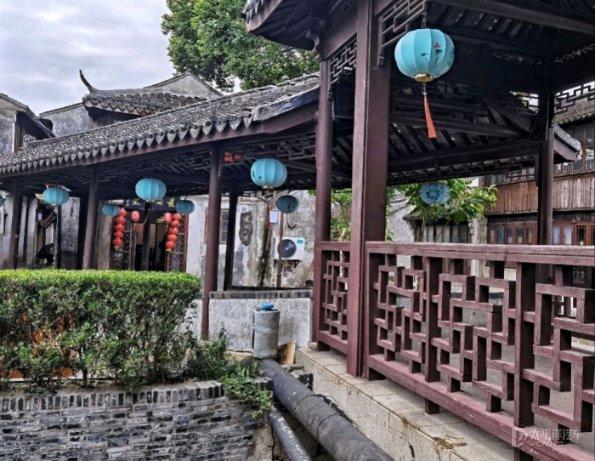 如何评价《007：无暇赴死》预告片？游戏画面
